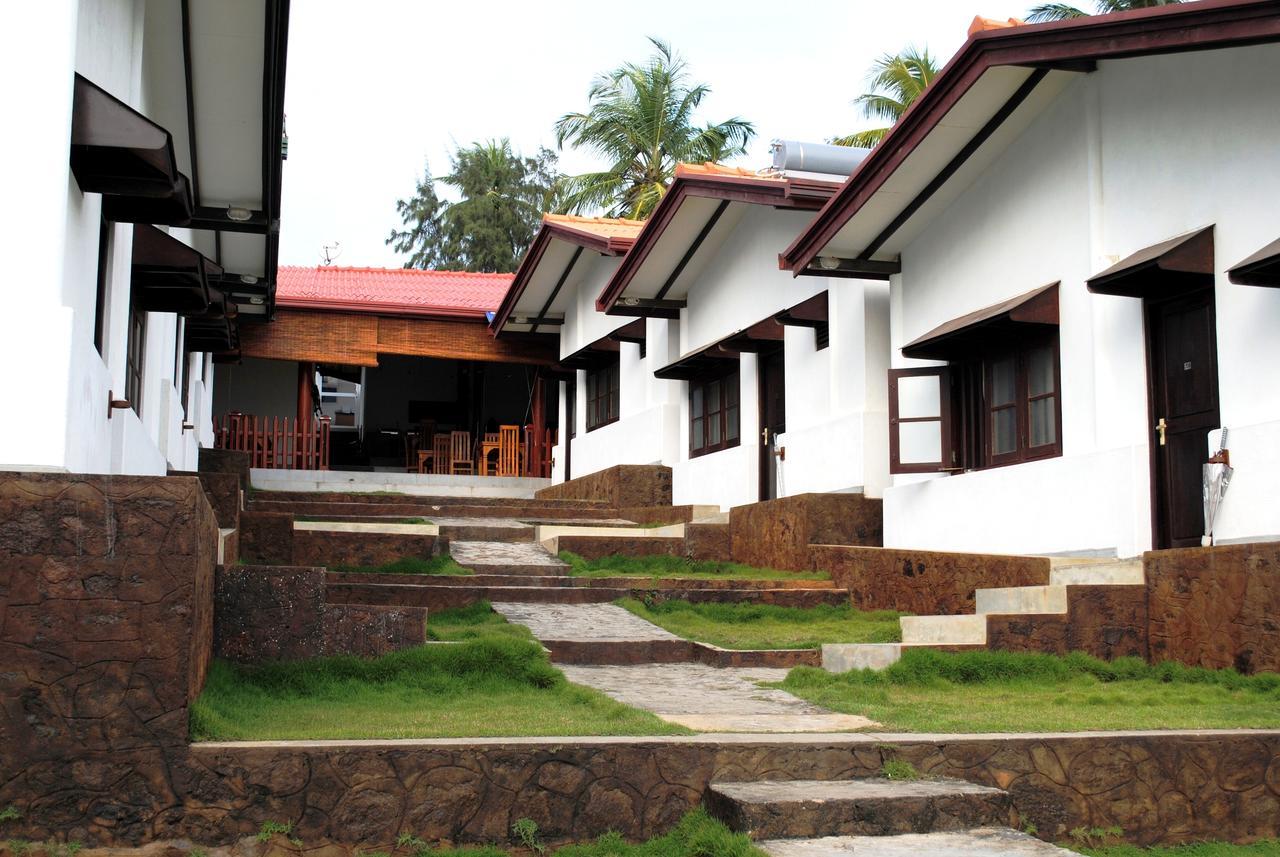 Ramon Beach Resort Ambalangoda  Zewnętrze zdjęcie
