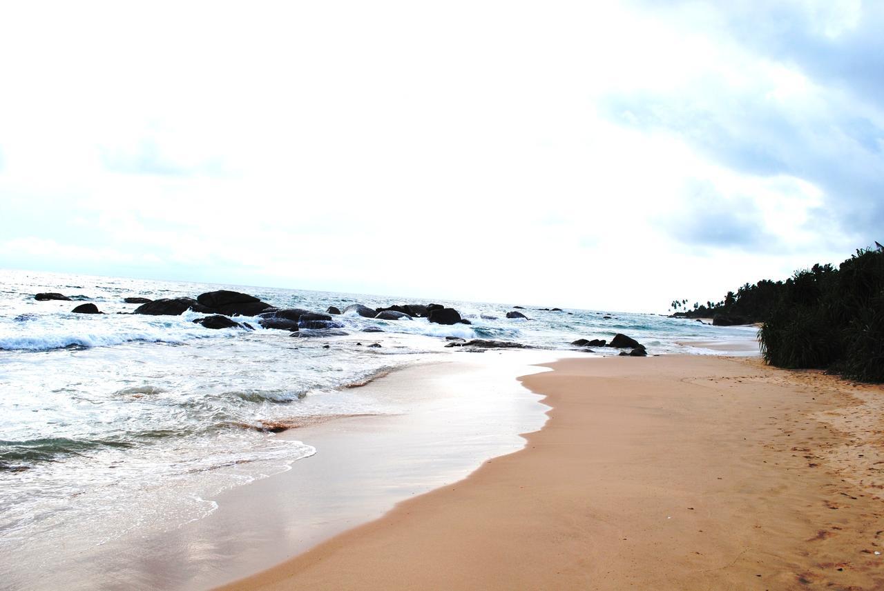 Ramon Beach Resort Ambalangoda  Zewnętrze zdjęcie