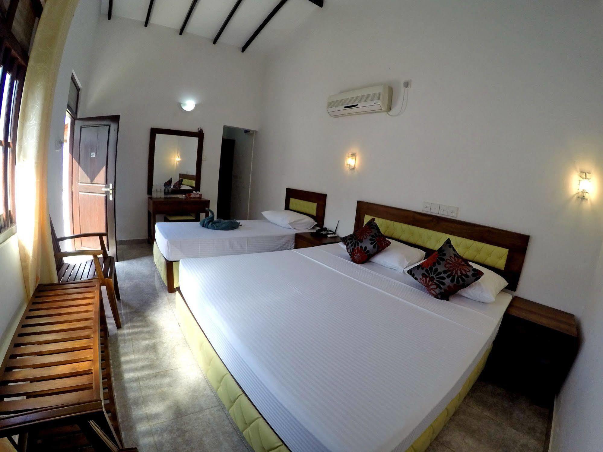 Ramon Beach Resort Ambalangoda  Zewnętrze zdjęcie