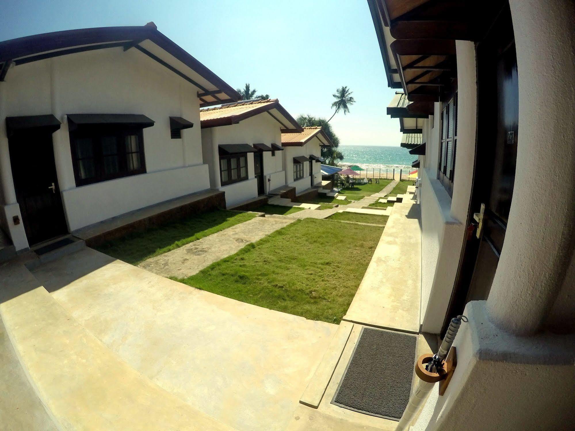 Ramon Beach Resort Ambalangoda  Zewnętrze zdjęcie